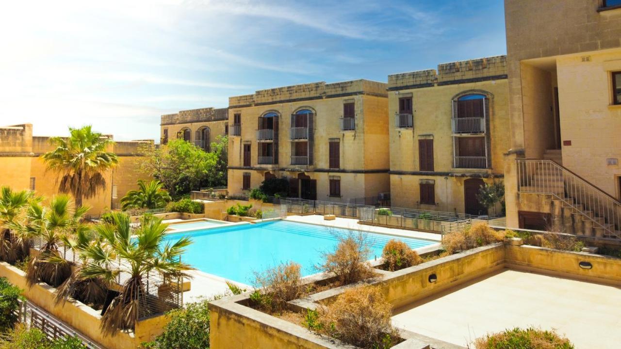 Gee9Teen At Fort Chambray Villa Mgarr Exterior foto